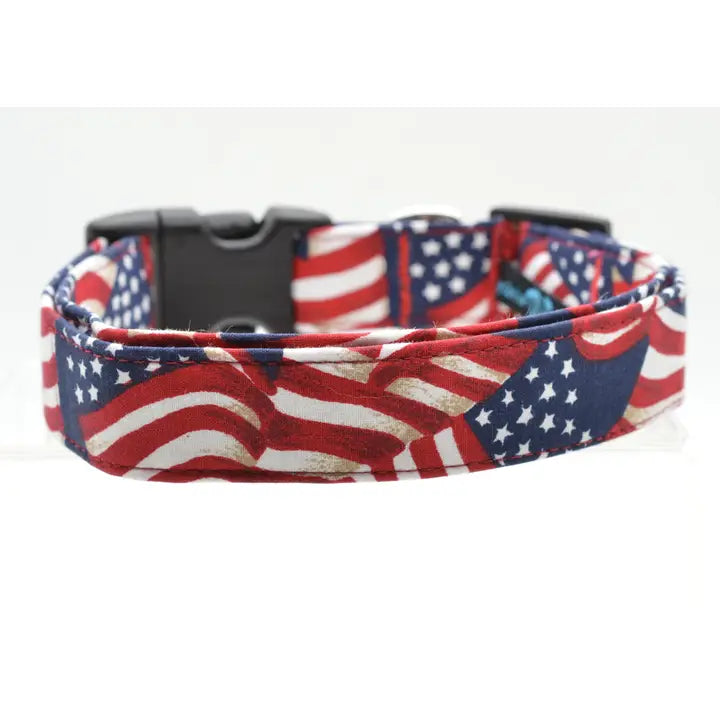 American Flag Collar - Medium