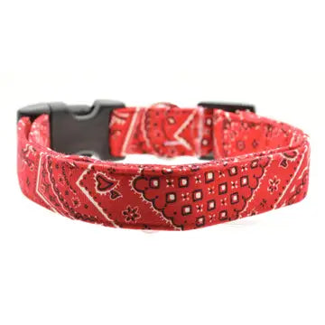 Red Bandana Collar - Medium